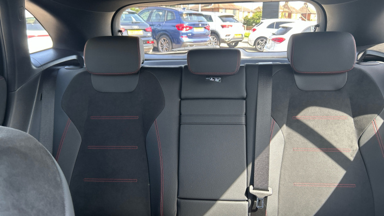 Mercedes-Benz Eqa 350 4M 215kW AMG Line Executive 66.5kWh 5dr At Electric Hatchback